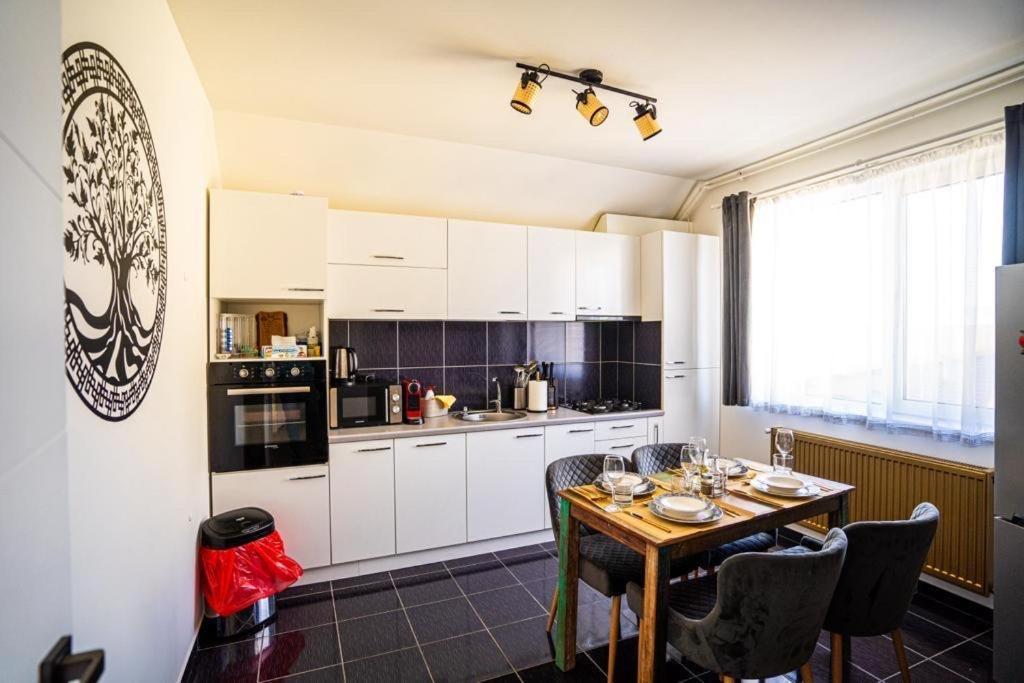 N & G Apartments Рышнов Экстерьер фото
